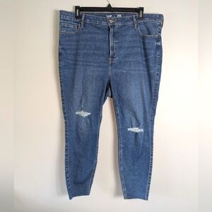 24 Old Navy Extra High-Rise Rockstar Super Skinny Jeans